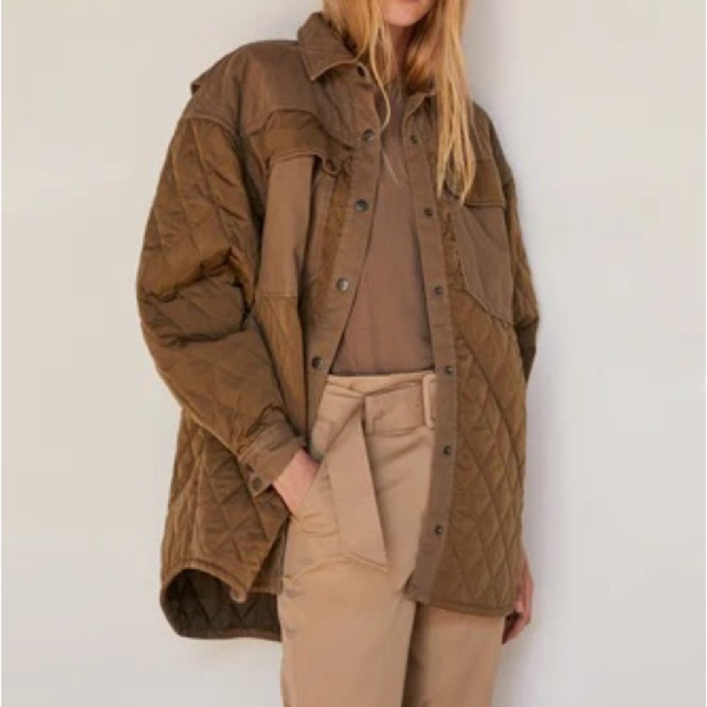 FRAME Oversize Shirt Jacket in Desert
